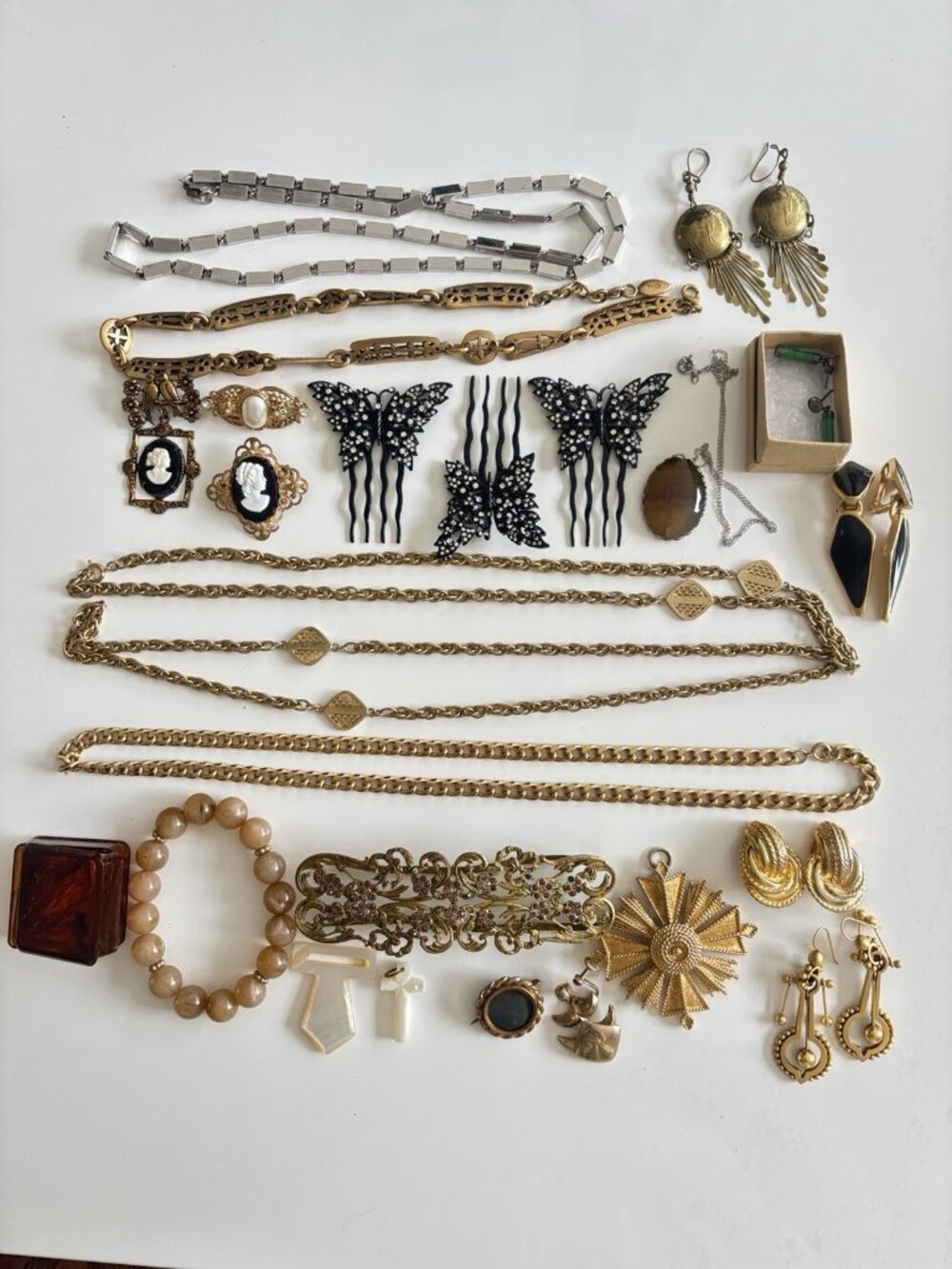 Vintage Costume Jewelry Lot Gold Tone Necklaces Hair Clips Earrings Monet Cameo